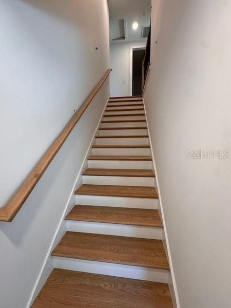 Spacious, unfurnished interior of a new home in , Tampa (Image 15).