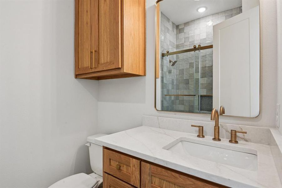 Furnished interior view inside a new home in , Burleson (Image 11).