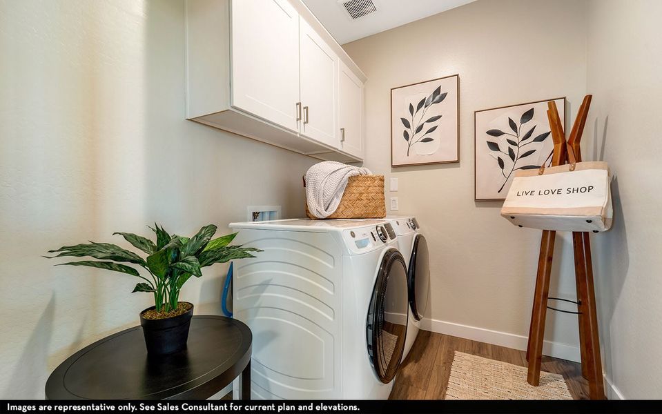 Representative furnished interior of a home built from the Tempe by CastleRock Communities in Rancho Mirage, Maricopa (Image 25).
