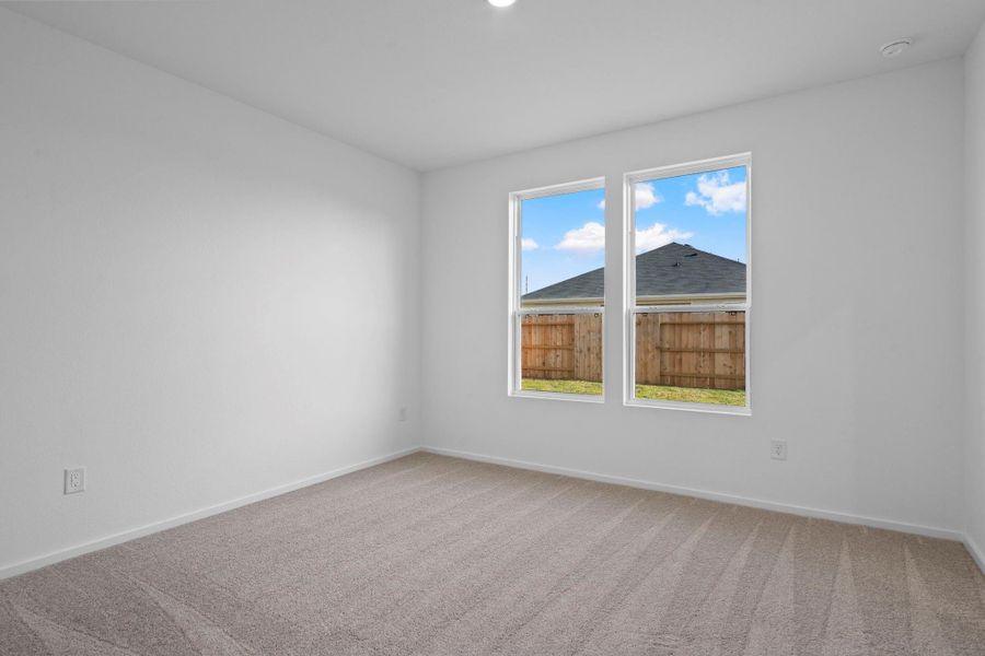 Spacious, unfurnished interior of a new home in Windcress, Baytown (Image 12). Spacious, unfurnished interior of a new home in Windcress, Baytown (Image 12).