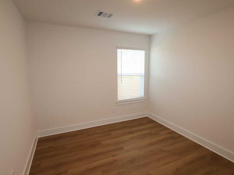 Spacious, unfurnished interior of a new home in Sorella, Tomball (Image 14). Spacious, unfurnished interior of a new home in Sorella, Tomball (Image 14).