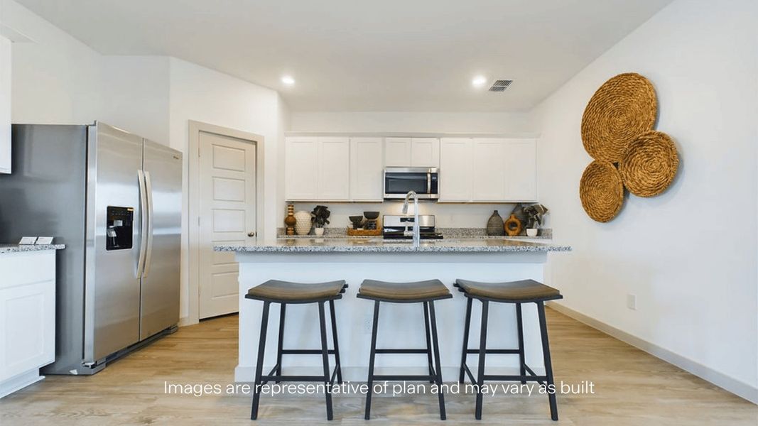 Furnished interior view inside a new home in Overlook West, Wolfforth (Image 9).