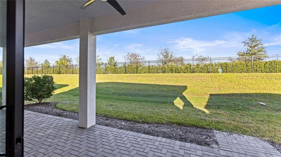 Exterior details and patio area of a home in Cresswind Lakewood Ranch, Lakewood Ranch (Image 4).