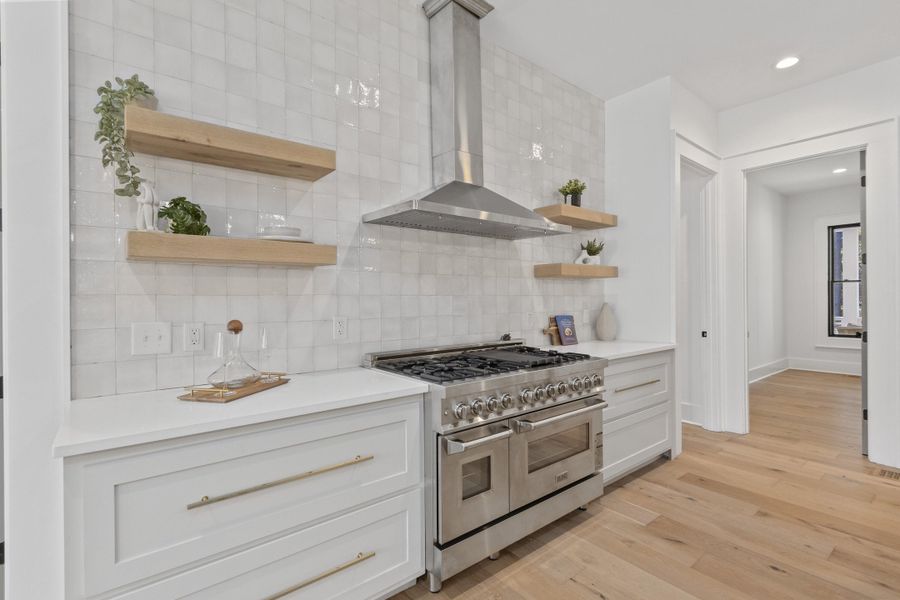 Furnished interior view inside a new home in , Johns Island (Image 19).