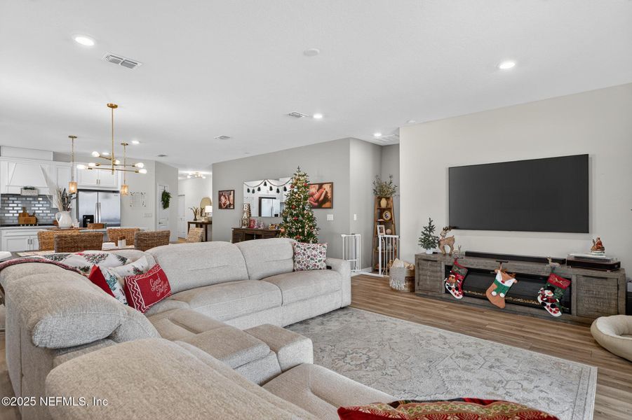 Furnished interior view inside a new home in Forest Park at Wildlight, Yulee (Image 13). Furnished interior view inside a new home in Forest Park at Wildlight, Yulee (Image 13).