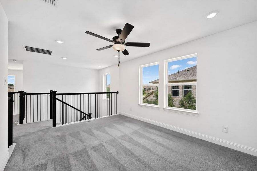Spacious, unfurnished interior of a new home in Highland Lakes, McKinney (Image 24). Spacious, unfurnished interior of a new home in Highland Lakes, McKinney (Image 24).