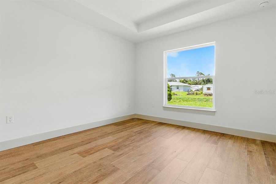 Spacious, unfurnished interior of a new home in , North Port (Image 16).