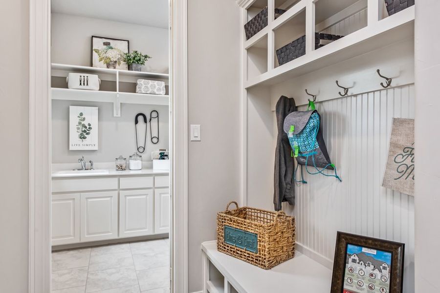Furnished interior view inside a new home in NorthGlen, Haslet (Image 39). Furnished interior view inside a new home in NorthGlen, Haslet (Image 39).