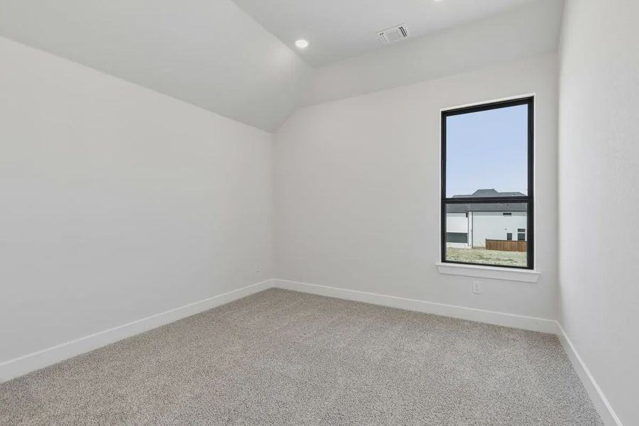 Spacious, unfurnished interior of a new home in The Grove Frisco, Frisco (Image 27). Spacious, unfurnished interior of a new home in The Grove Frisco, Frisco (Image 27).