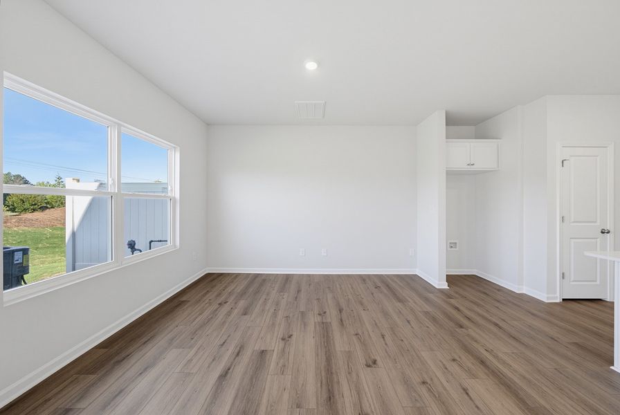 Spacious, unfurnished interior of a new home in Sweetbrier, Durham (Image 17).