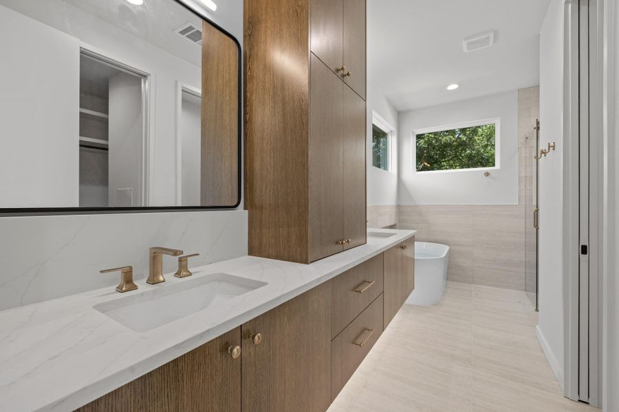 Furnished interior view inside a new home in , Austin (Image 6).