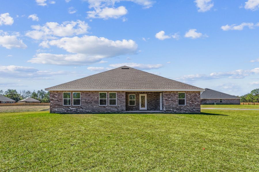 Representative exterior details of a home built from the The Turquoise by Herbst Homes in Walther Reserve, Milton (Image 65).
