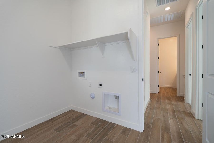 Tri Pointe Bella Vista 67 - Laundry-1MLS Tri Pointe Bella Vista 67 - Laundry-1MLS