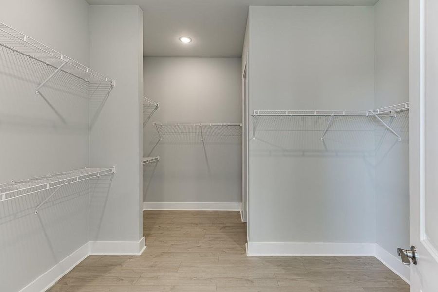 Spacious, unfurnished interior of a new home in , Buford (Image 53).