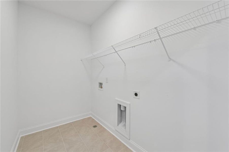Spacious, unfurnished interior of a new home in , Buford (Image 38).
