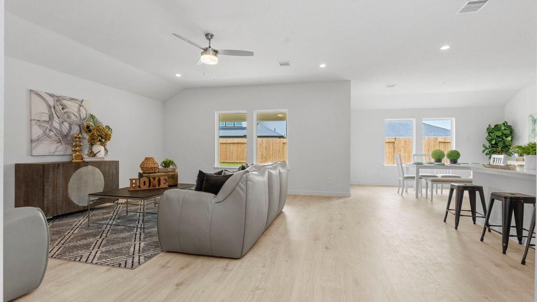 *Images and 3D tour are for illustration only and options may vary from home as built.