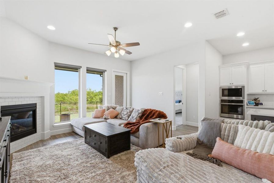 Furnished interior view inside a new home in Sweetgrass, Haslet (Image 29).