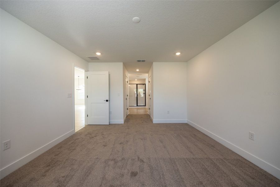 Spacious, unfurnished interior of a new home in Palm Coast, Palm Coast (Image 18).