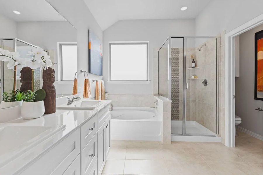 Representative furnished interior of a home built from the San Francisco by Chesmar Homes in Avondale, Fate (Image 8).