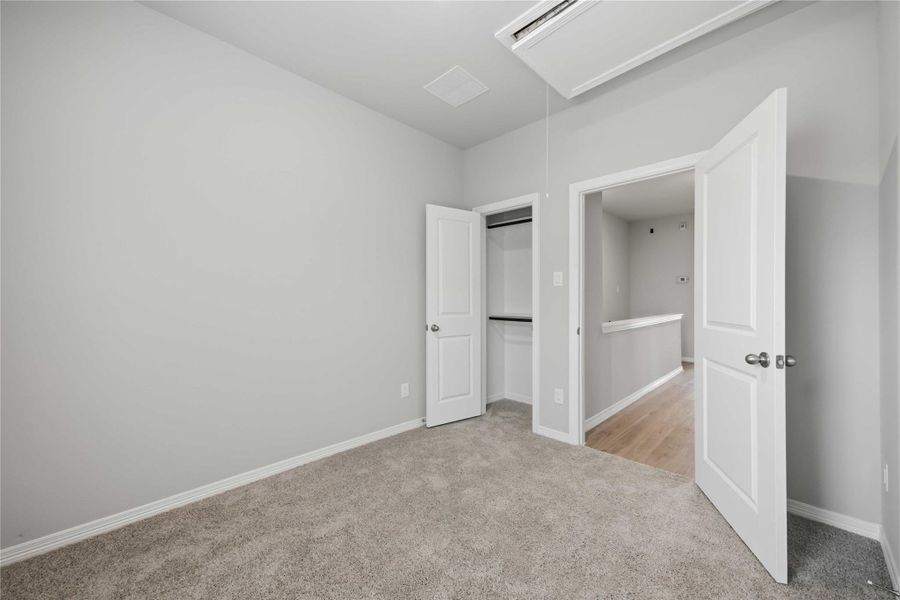 Spacious, unfurnished interior of a new home in , Houston (Image 20).