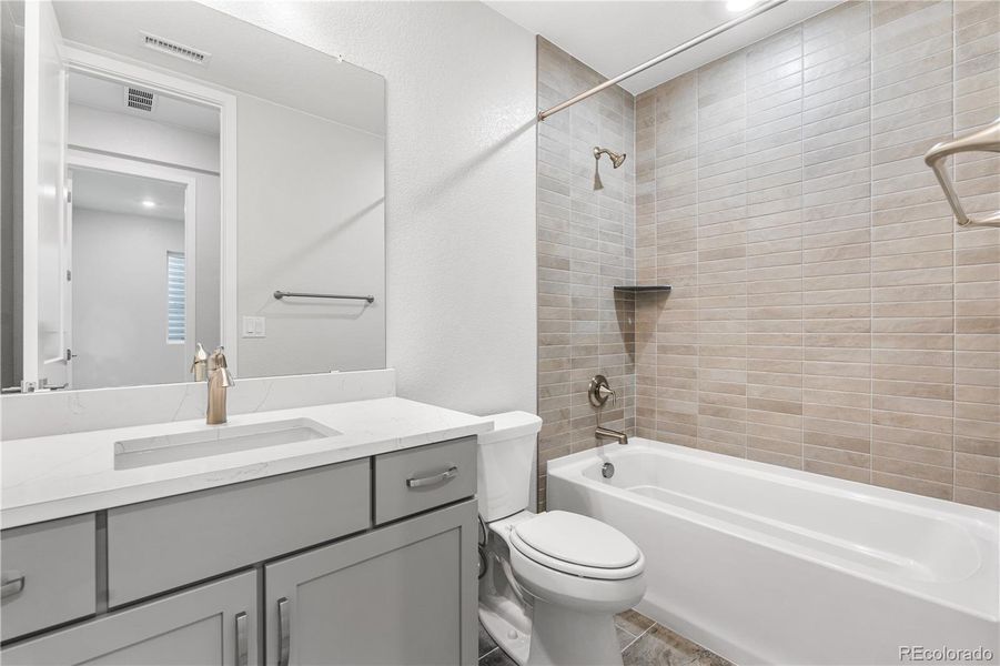 Image 32 of a home in Horizon at Solstice.