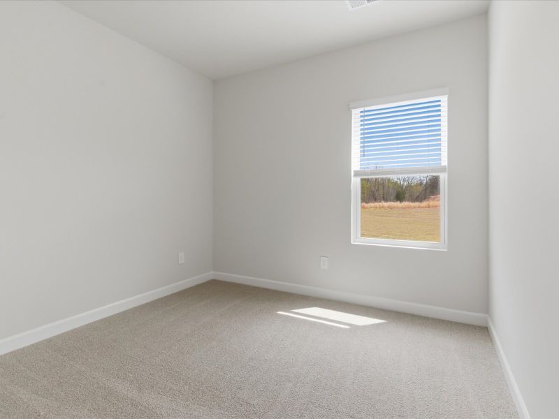 Spacious, unfurnished interior of a new home in Vickery Station, Woodruff (Image 18).