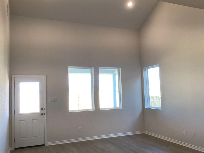 Spacious, unfurnished interior of a new home in The Homestead at Lariat, Liberty Hill (Image 12).