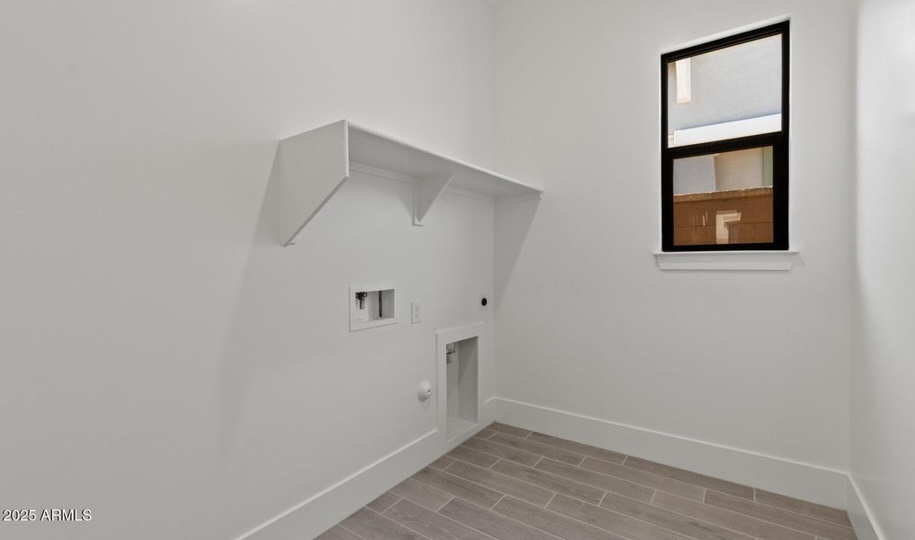 FSVV Lot #68 Laundry (Large) FSVV Lot #68 Laundry (Large)