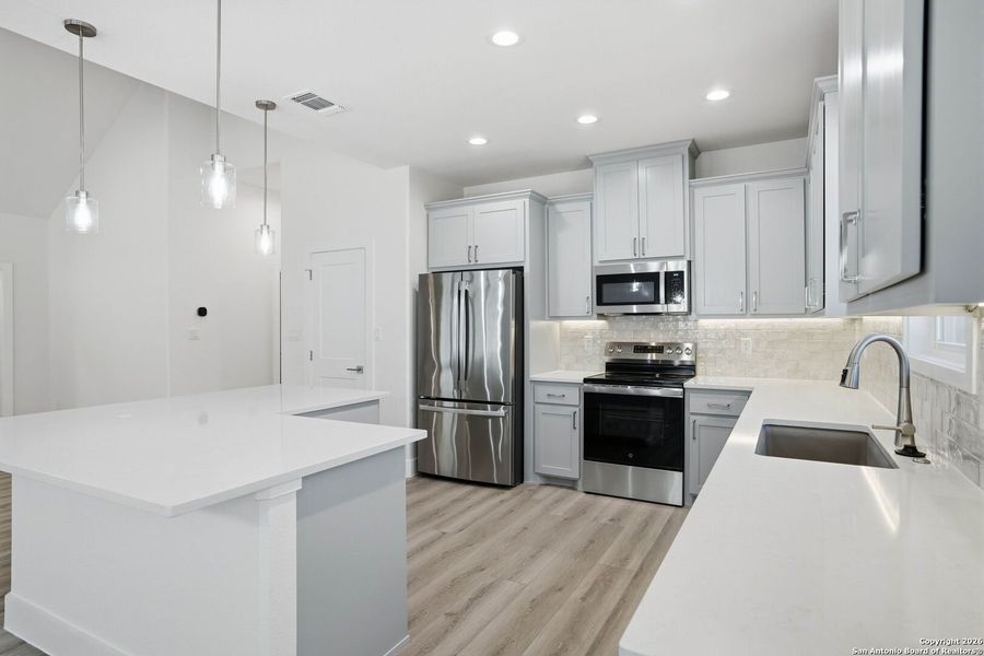 Furnished interior view inside a new home in , Canyon Lake (Image 14).