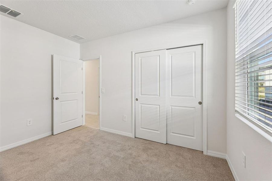 Spacious, unfurnished interior of a new home in Wynnstone - Signature Series, Davenport (Image 26).