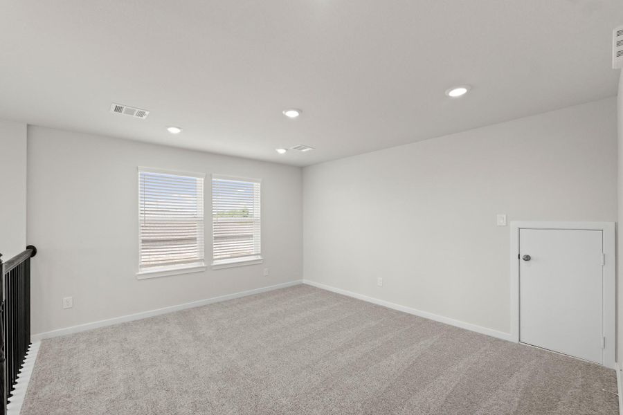 Spacious, unfurnished interior of a new home in River Ranch Trails, Dayton (Image 24). Spacious, unfurnished interior of a new home in River Ranch Trails, Dayton (Image 24).