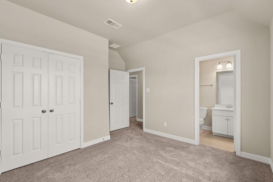 Note: Sample product photo. Actual exterior and interior selections may vary by homesite. Photo may be virtually staged Note: Sample product photo. Actual exterior and interior selections may vary by homesite. Photo may be virtually staged