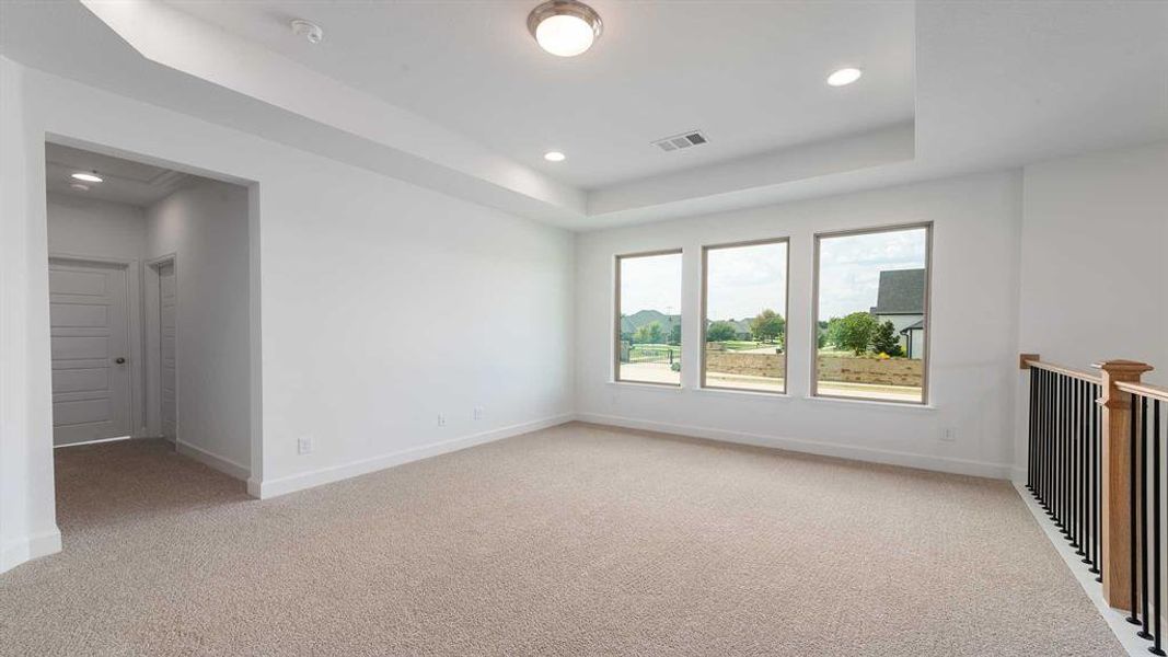 Spacious, unfurnished interior of a new home in The Lakes Of Somercrest 60', Midlothian (Image 17). Spacious, unfurnished interior of a new home in The Lakes Of Somercrest 60', Midlothian (Image 17).