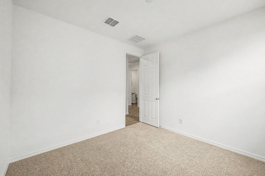 Spacious, unfurnished interior of a new home in White Tank Vistas, Waddell (Image 15). Spacious, unfurnished interior of a new home in White Tank Vistas, Waddell (Image 15).