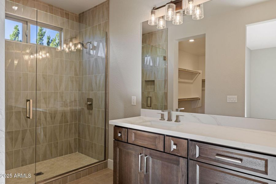 089-Primary Bathroom