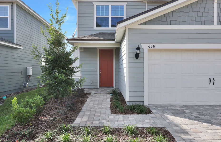 Morris | Exterior Entry Morris | Exterior Entry