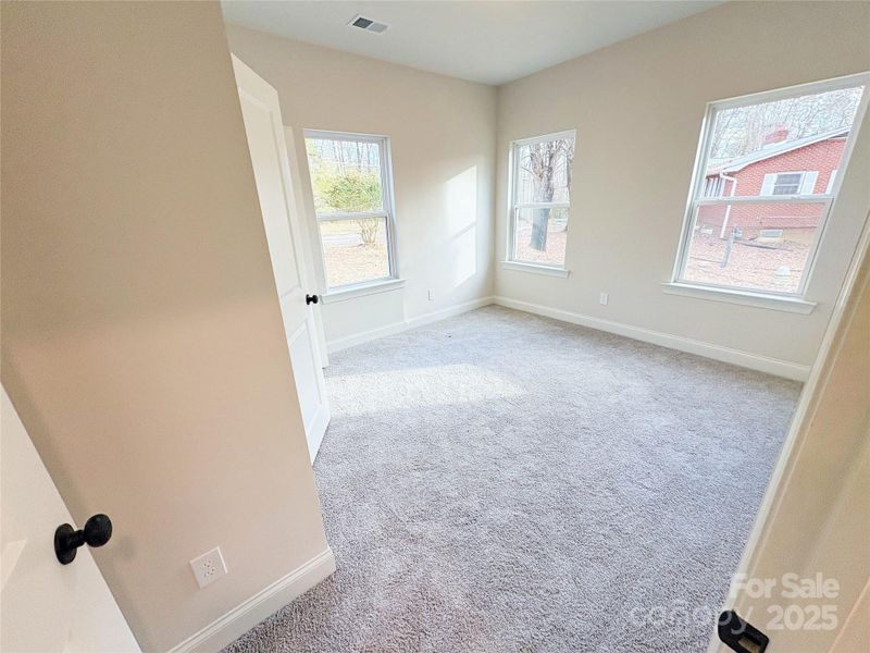 Spacious, unfurnished interior of a new home in , Statesville (Image 18).