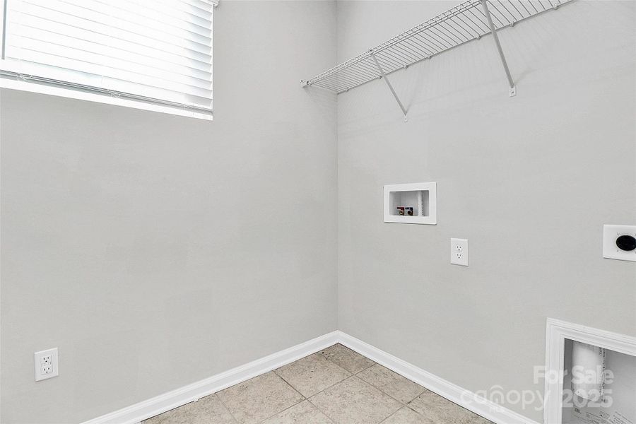 Spacious, unfurnished interior of a new home in Somerset, Fort Mill (Image 17). Spacious, unfurnished interior of a new home in Somerset, Fort Mill (Image 17).