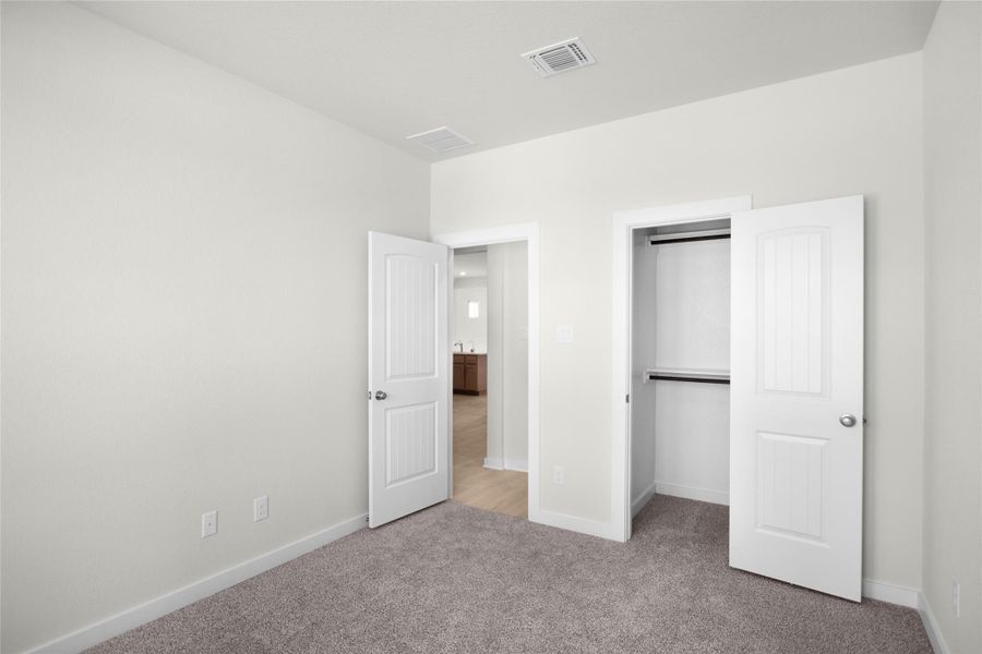 REPRESENTATIVE OF FLOOR PLAN ONLY REPRESENTATIVE OF FLOOR PLAN ONLY