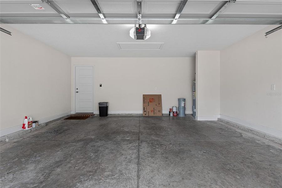 Spacious, unfurnished interior of a new home in Palm Coast, Palm Coast (Image 42).