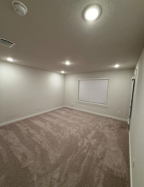 Spacious, unfurnished interior of a new home in , Garland (Image 15).