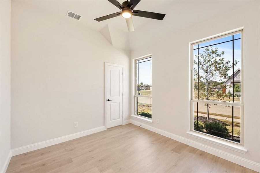 Spacious, unfurnished interior of a new home in Sunset Ridge, Alvarado (Image 29). Spacious, unfurnished interior of a new home in Sunset Ridge, Alvarado (Image 29).