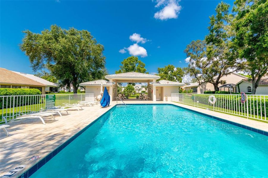 Community amenities in , Weeki Wachee (Image 48).