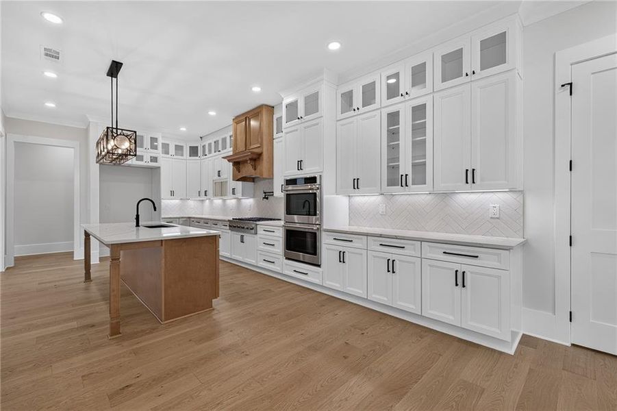 Furnished interior view inside a new home in , Lawrenceville (Image 14).