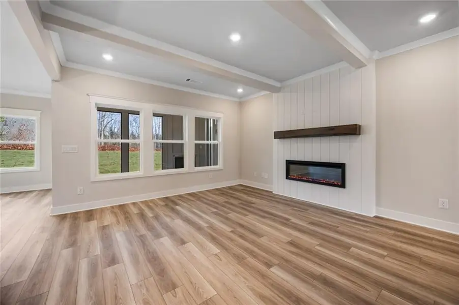 Spacious, unfurnished interior of a new home in Summerlin, Winder (Image 19).