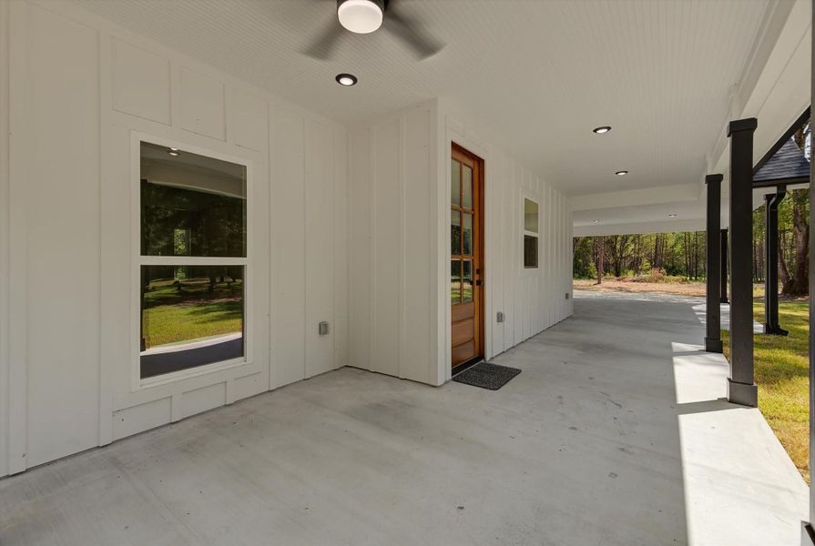 Image 42 of a home in . Image 42 of a home in .