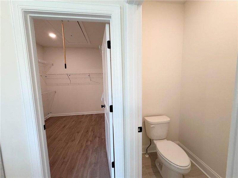 Image 32 of a home in Palisades Single Family.