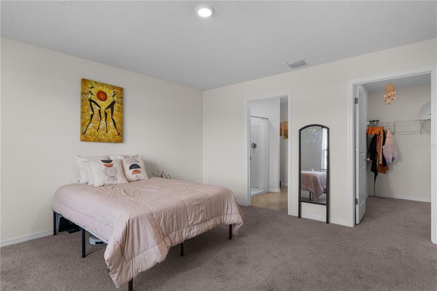 Furnished interior view inside a new home in Avalon Woods, Newberry (Image 13).