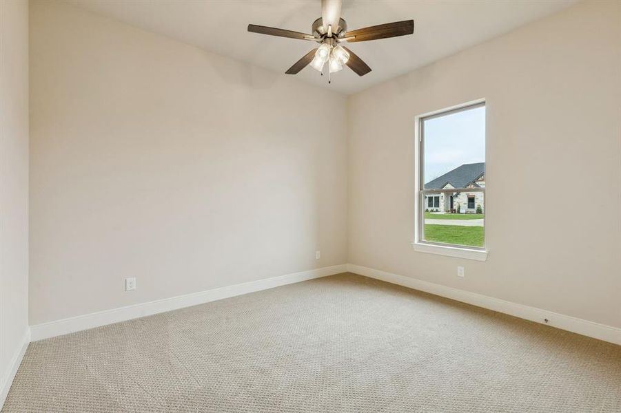 Spacious, unfurnished interior of a new home in , Granbury (Image 30).