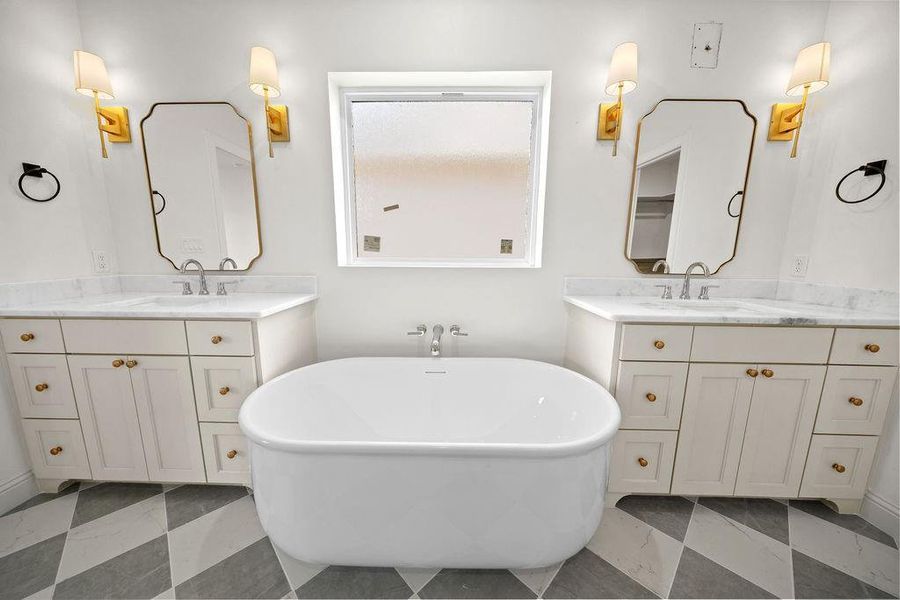 Furnished interior view inside a new home in , Tyler (Image 10).